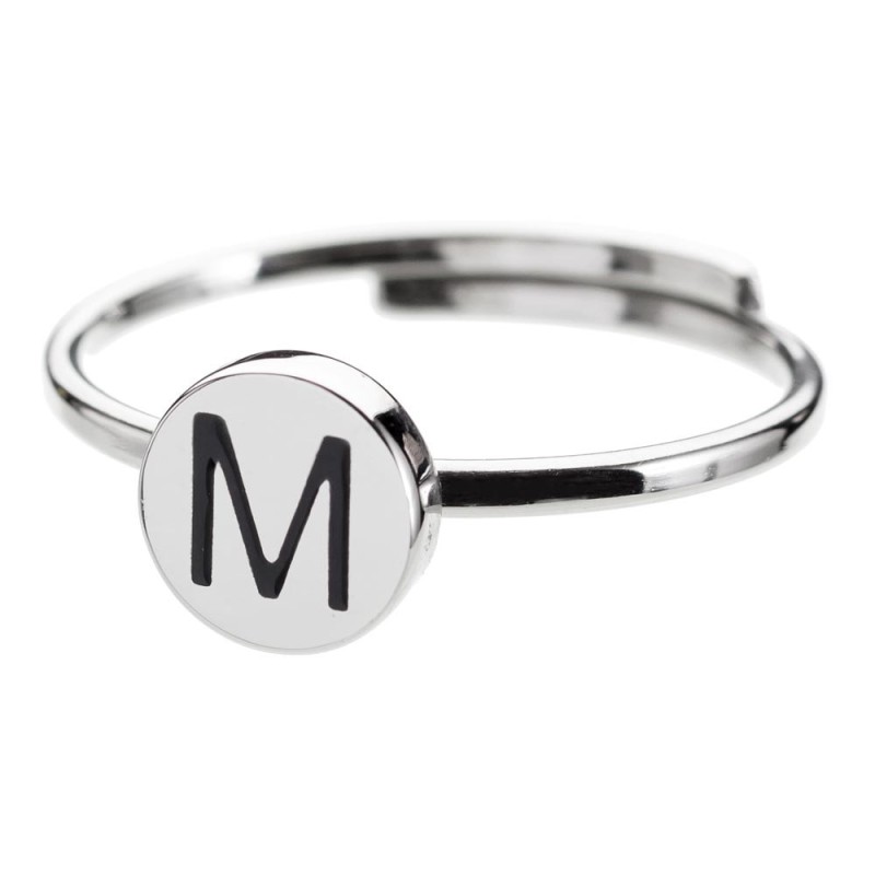 Anello con lettera smaltata