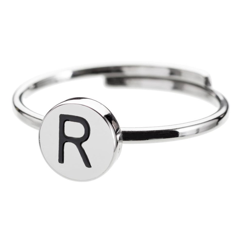 Anello con lettera smaltata
