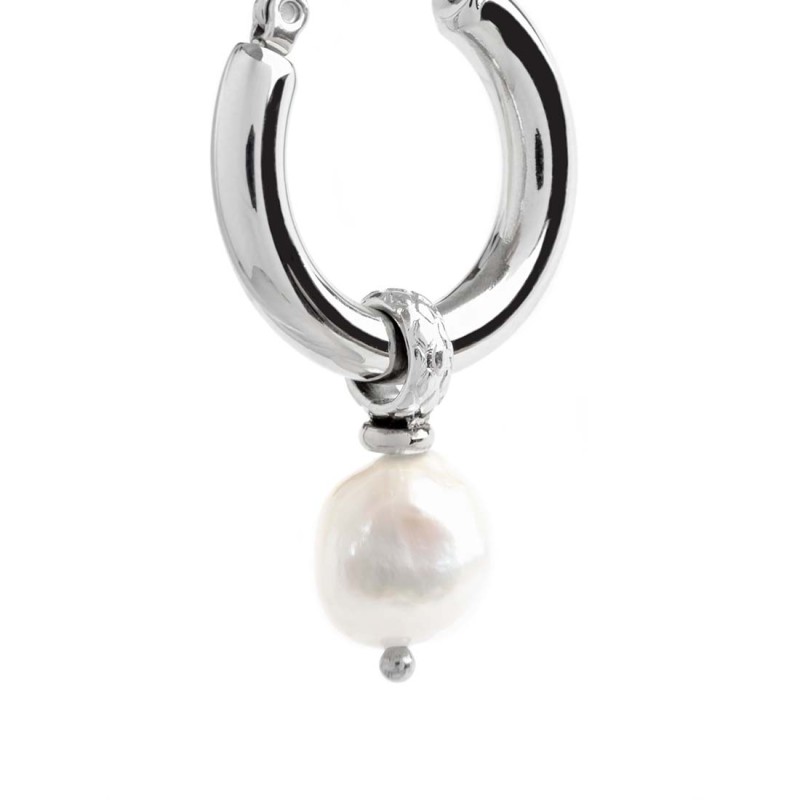 S.S SINGLE ROUND EAR WITH PENDANT IRREGULAR PEARL S.steel single round earring 22,50 diameter 3,90 mm thickness, MarlÃ¹ lasered