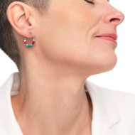 Orecchino a cerchio con pietre a rondelle