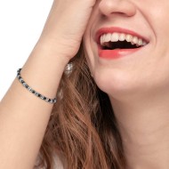 Bracciale con rondelle in pietra ed elementi in ematite