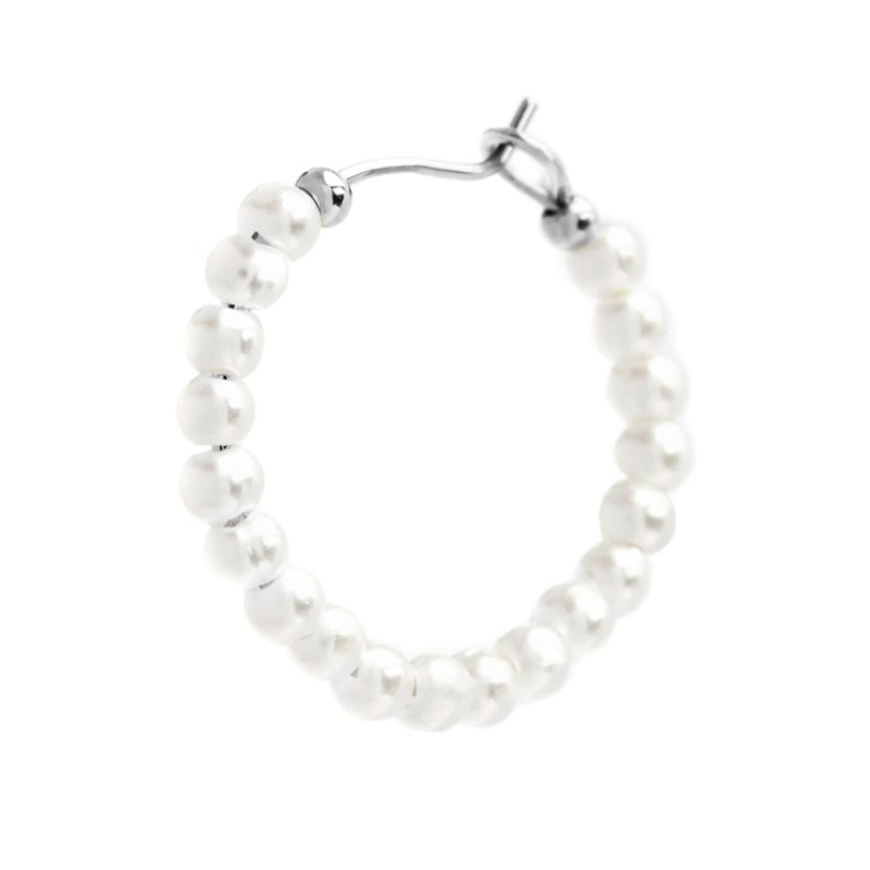 Orecchino a cerchio con perline di madreperla