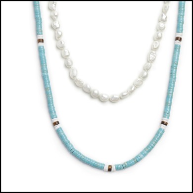 Collana con perle di fiume e collana con dischetti di pietre