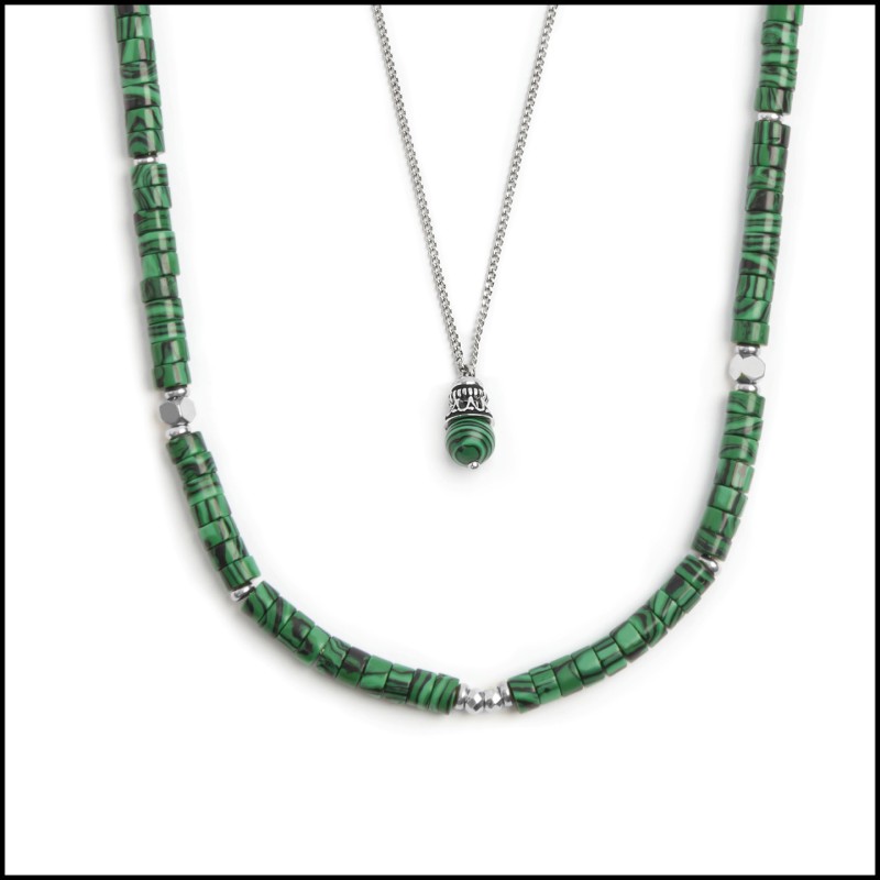 Collana con pendente e collana con pietre a rondelle