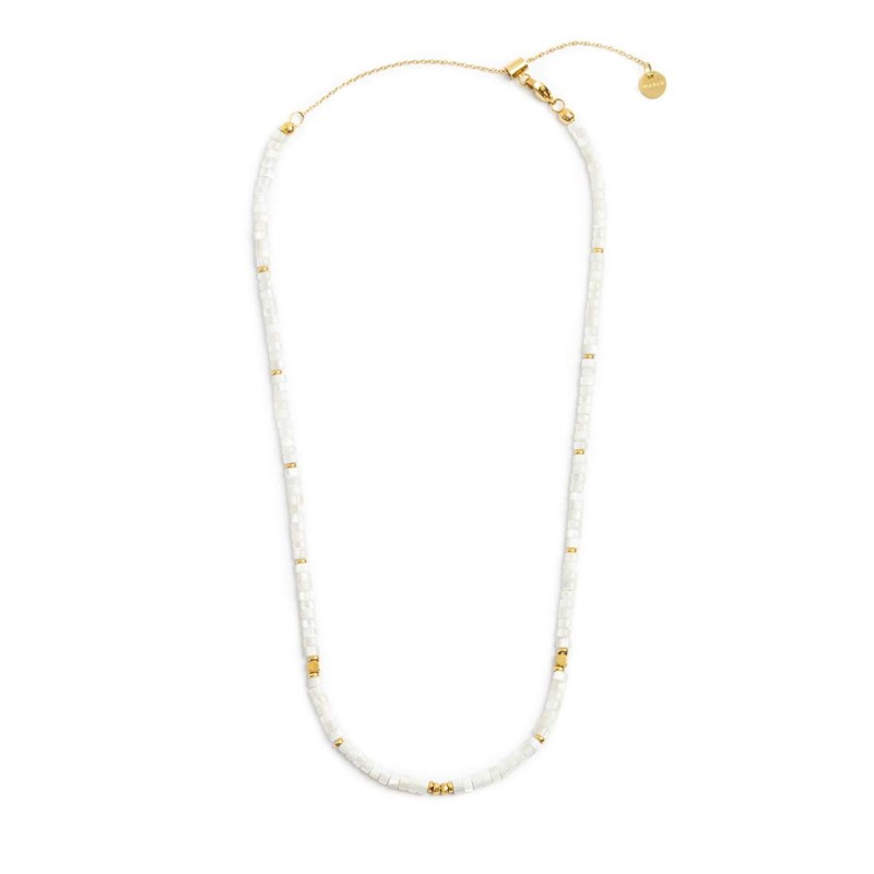 Collana con pendente e collana con pietre a rondelle