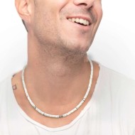 Collana con pendente e collana con pietre a rondelle