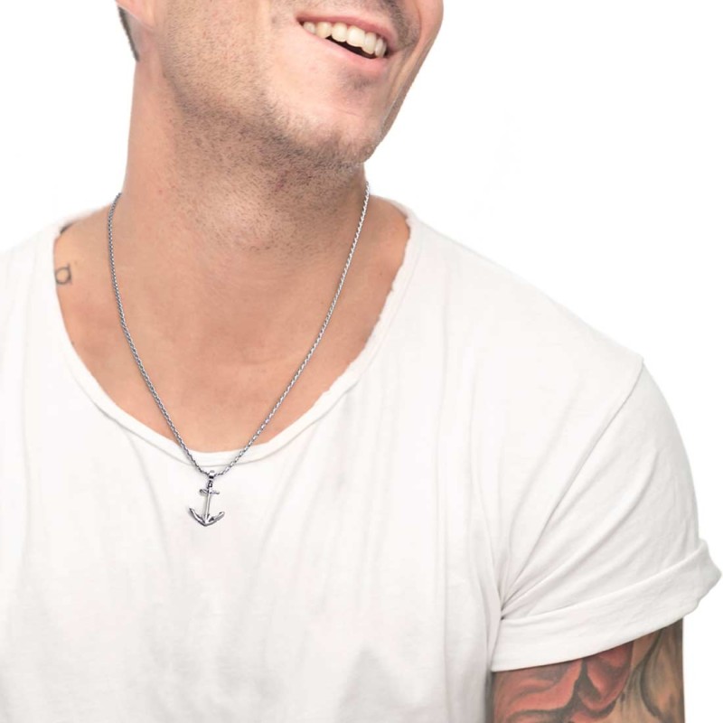 Collana con ancora e collana con rondelle in sodalite