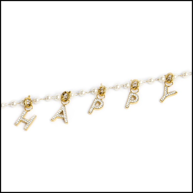 Collana con perle e lettera con cristalli