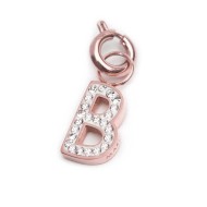 Collana con perle e lettera con cristalli