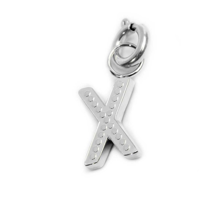 Collana con perle e lettera con cristalli