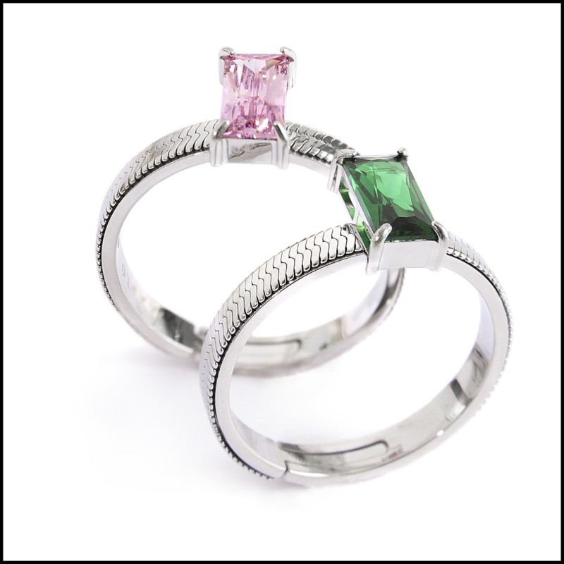 Anelli con zircone baguette