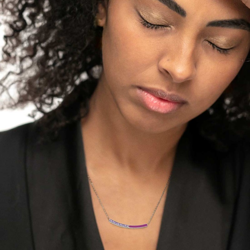 Collana con zirconi e smalto