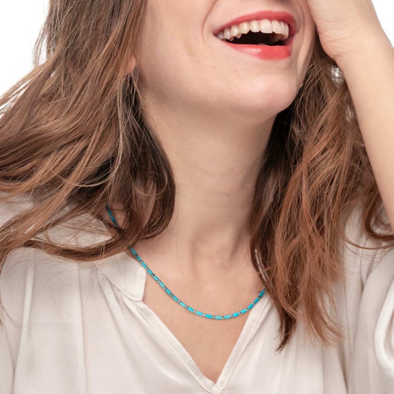 Collana con perline a tubo turchesi ed ematite