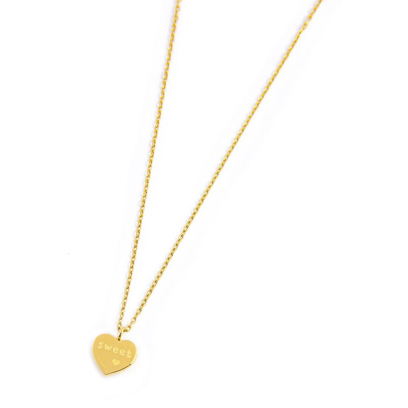 Collana con cuore pendente