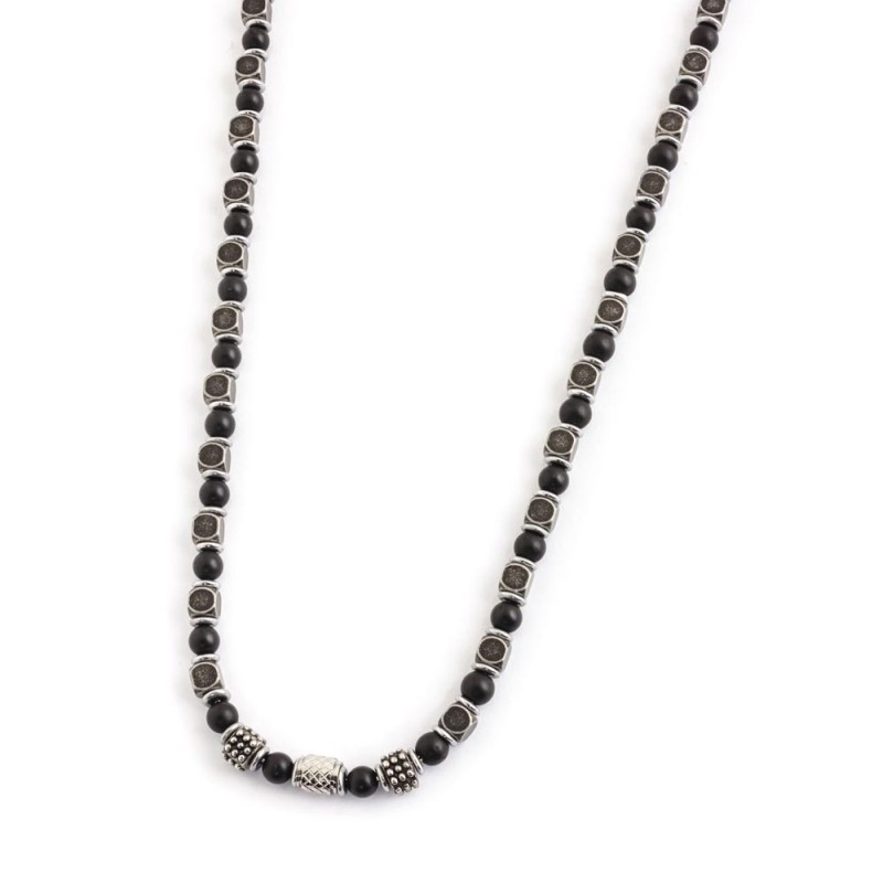 BURNISHED NECKLACE ELEMENTS AND AGATE Burnished steel necklace with burnished spheres and black agate. Length 50/52 cm adjustabl