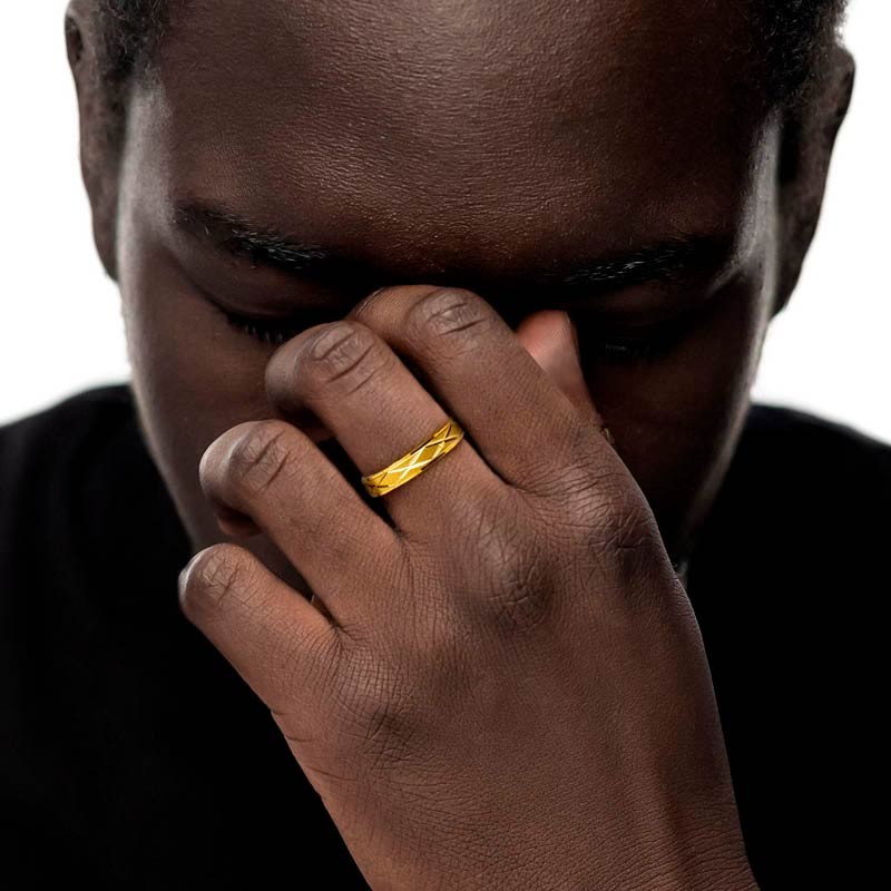 Anello texture a rombo