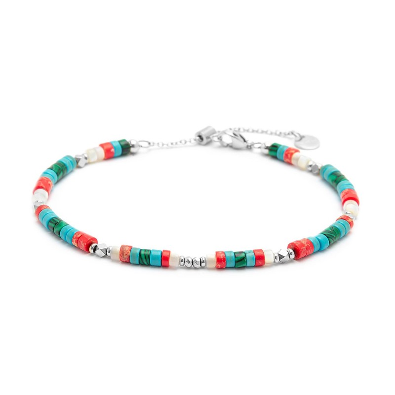 Cavigliere e charm lettera