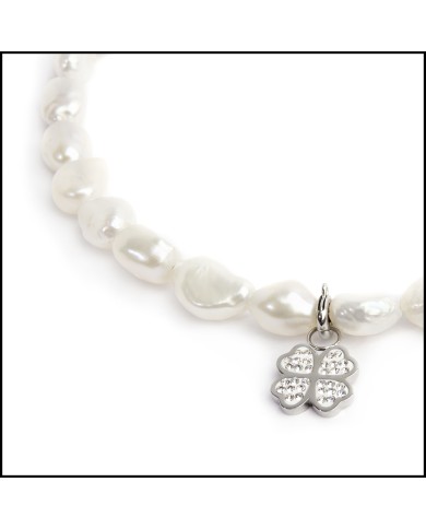 Cavigliera perle di fiume e charm quadrifoglio